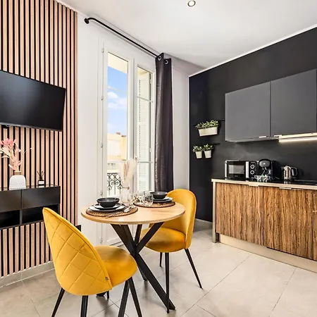 Frontiere Monaco - Splendide 2 Pieces - Vue Beausoleil