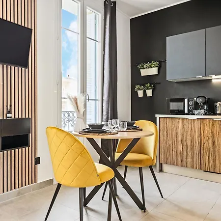 Frontiere Monaco - Splendide 2 Pieces - Vue Apartamento