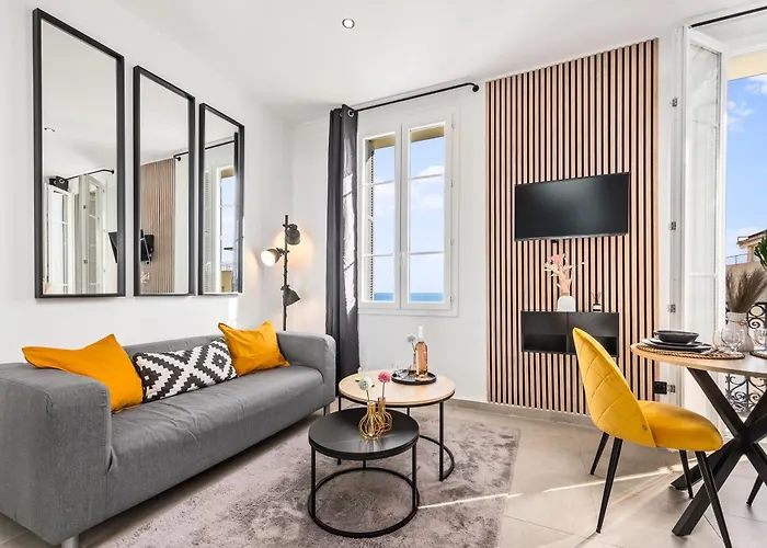 Frontiere Monaco - Splendide 2 Pieces - Vue *
